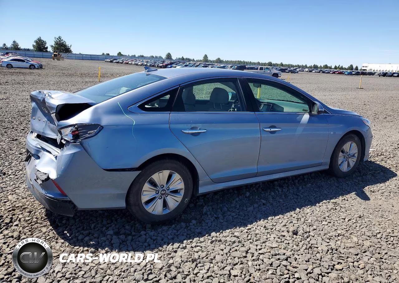 2018 Hyundai Sonata Hybrid Se VIN:KMHE24L3XJA083750 - 3