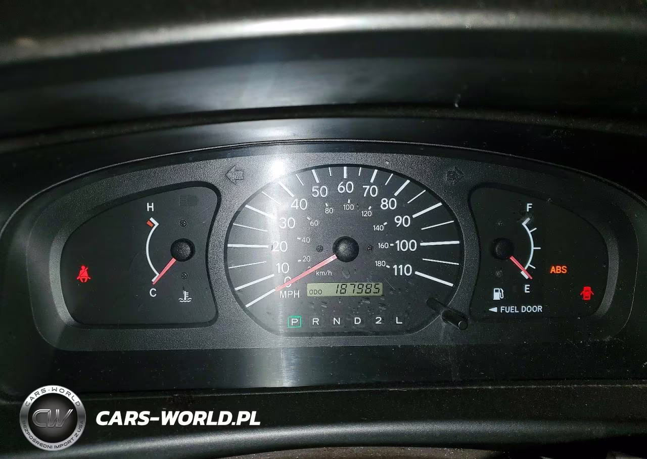 1999 Toyota Sienna Ce VIN:4T3ZF19C0XU131881 - 9