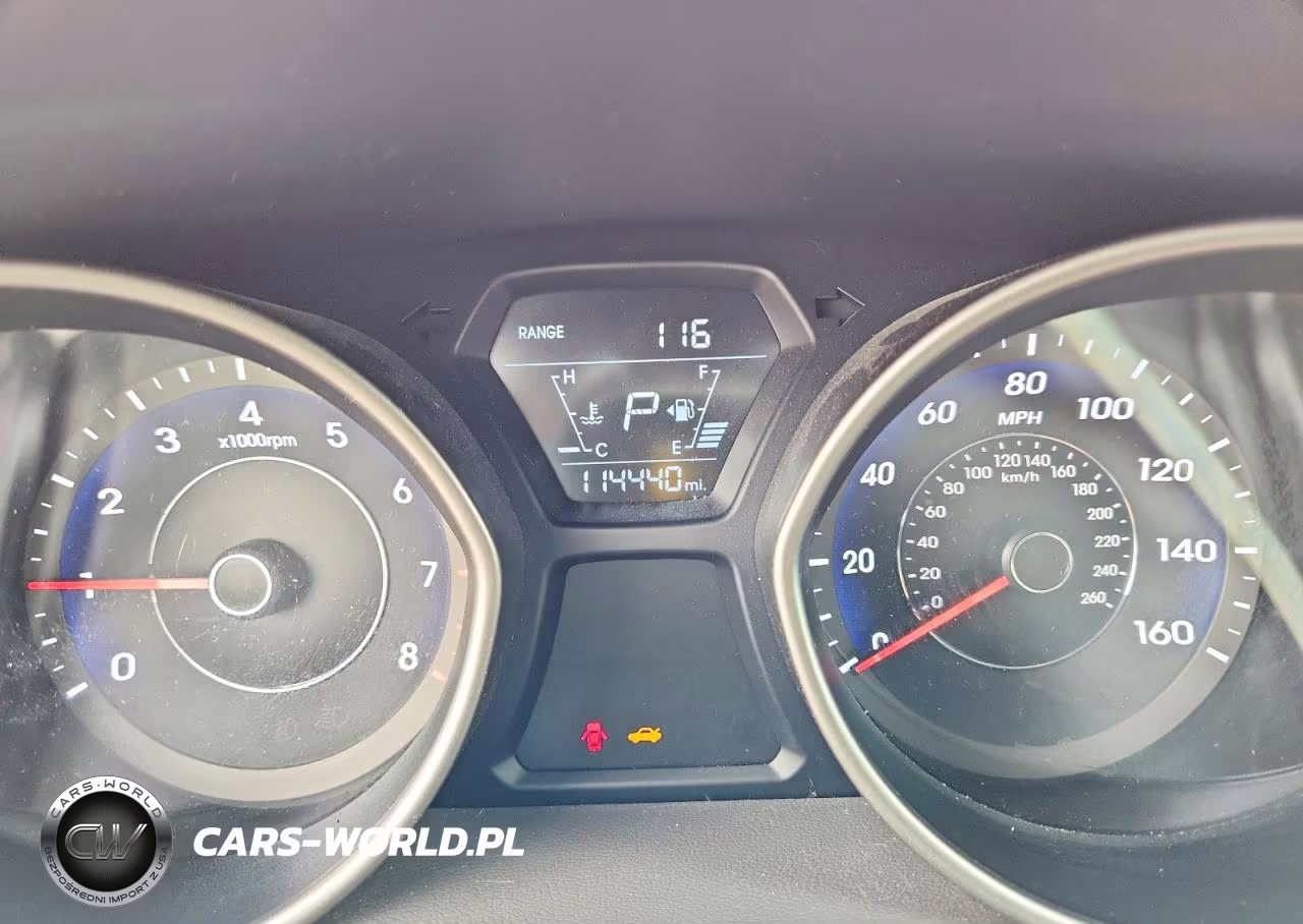 HYUNDAI ELANTRA SE VIN:5NPDH4AE0FH603361 - 9