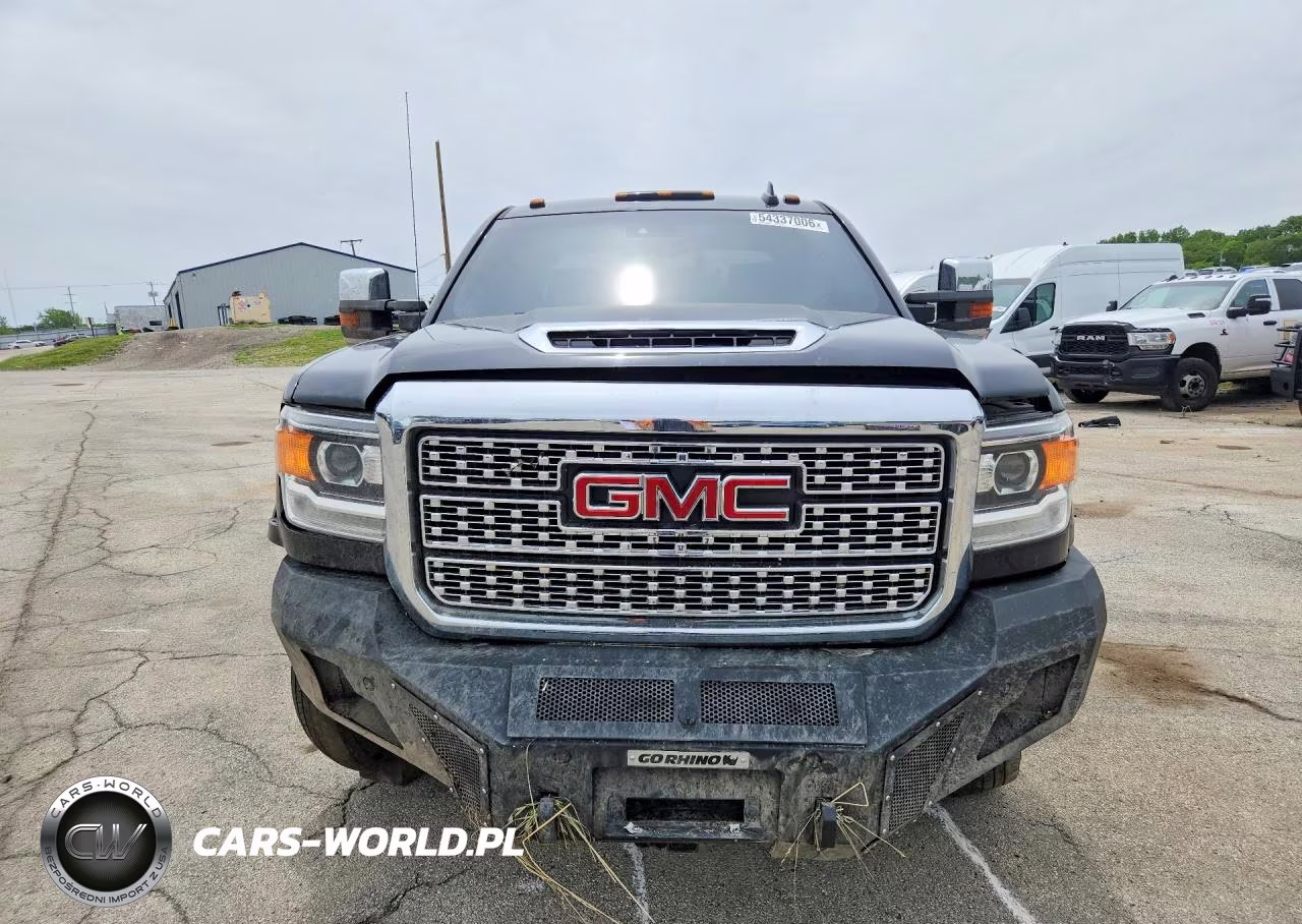 2019 GMC Sierra K3500 Denali VIN:1GT42WEY6KF273280 - 5