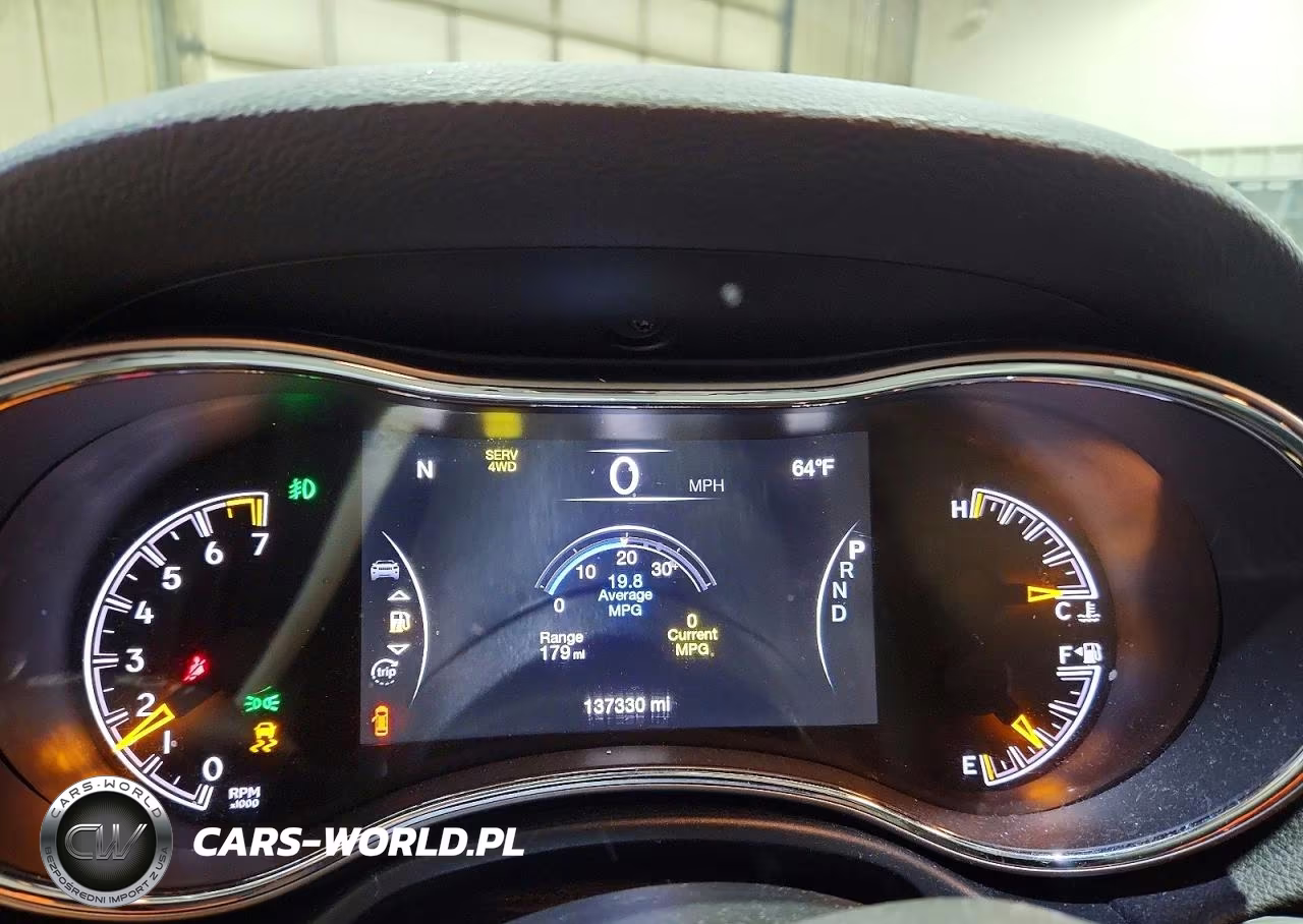 2020 Jeep Grand Cherokee Laredo VIN:1C4RJFAG9LC134169 - 9
