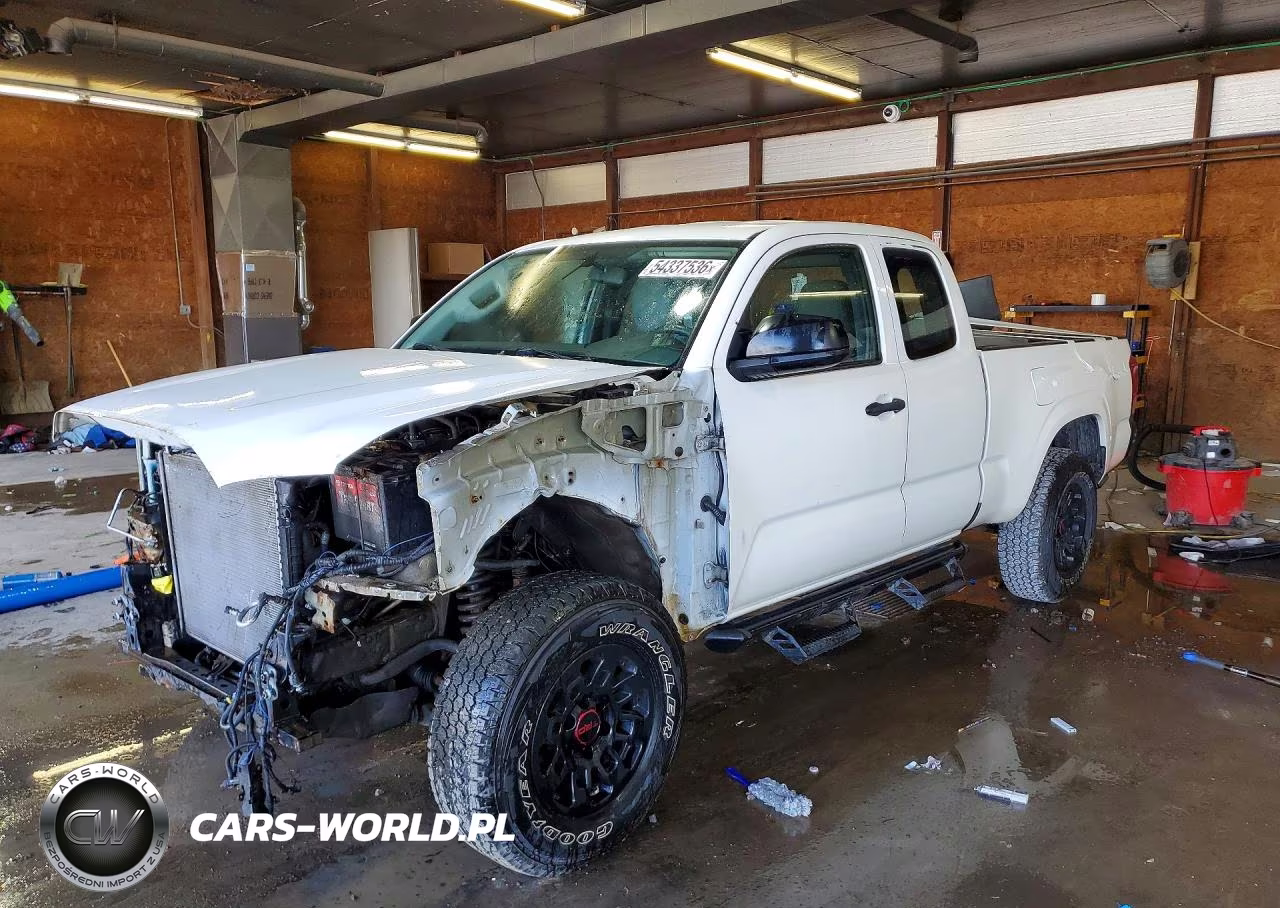 2017 Toyota Tacoma Sr