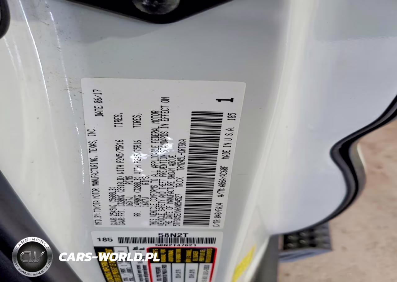 2017 Toyota Tacoma Sr VIN:5TFSX5ENXHX054527 - 12