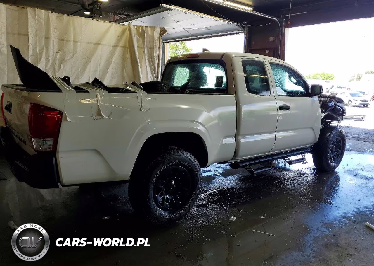 2017 Toyota Tacoma Sr VIN:5TFSX5ENXHX054527 - 3