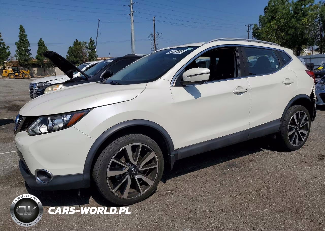 2017 Nissan Rogue Sport S – zdjęcie 1 z 14