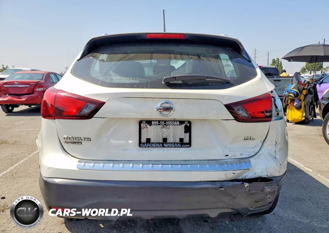 2017 Nissan Rogue Sport S VIN:JN1BJ1CP1HW035601 - 6