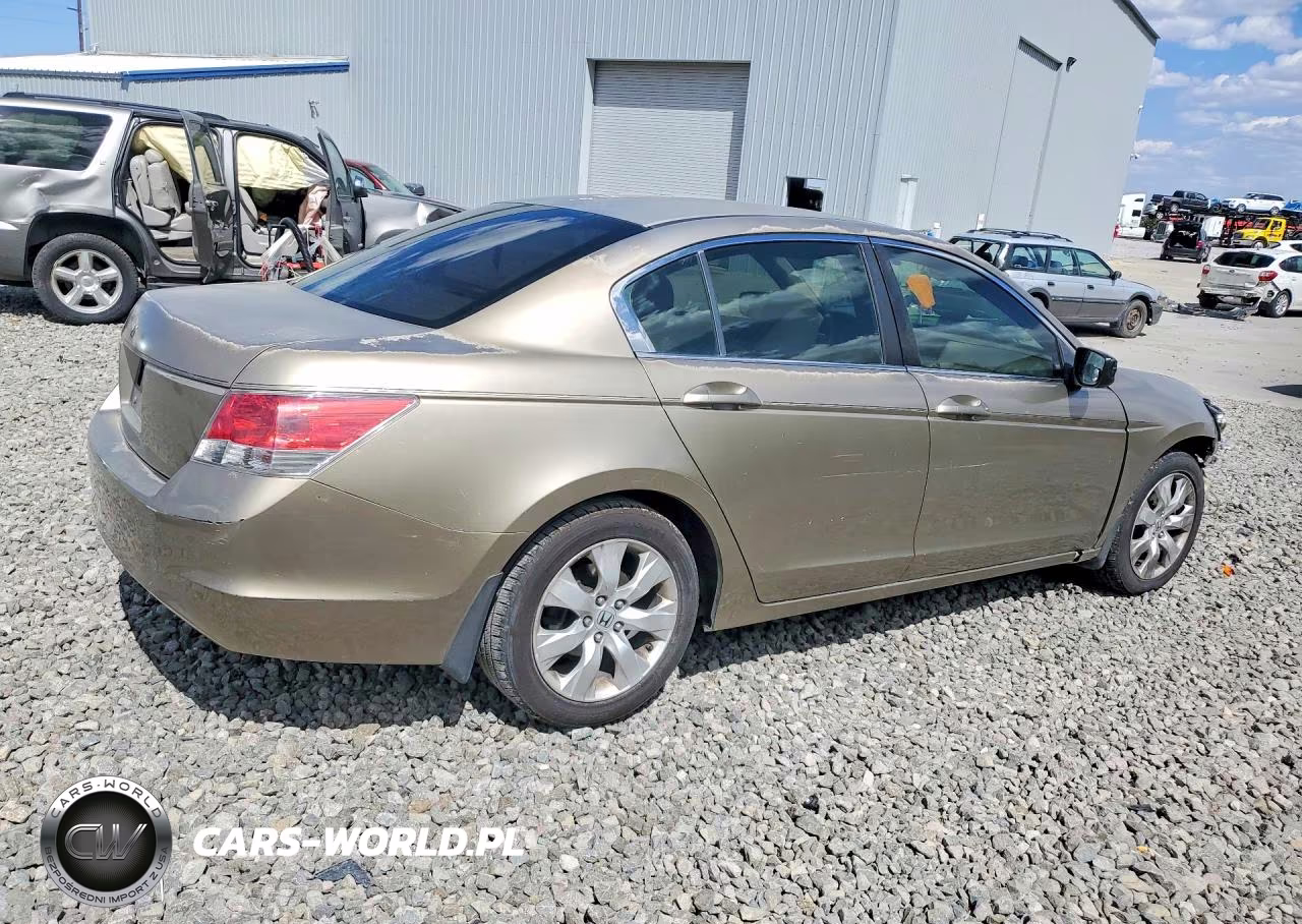 2008 Honda Accord Ex VIN:JHMCP267X8C006793 - 3