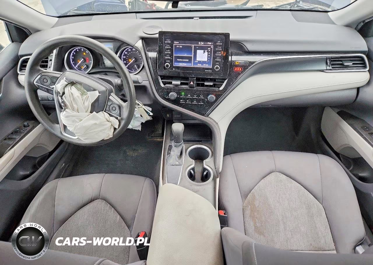 2021 Toyota Camry Le VIN:4T1C11AK6MU521086 - 8