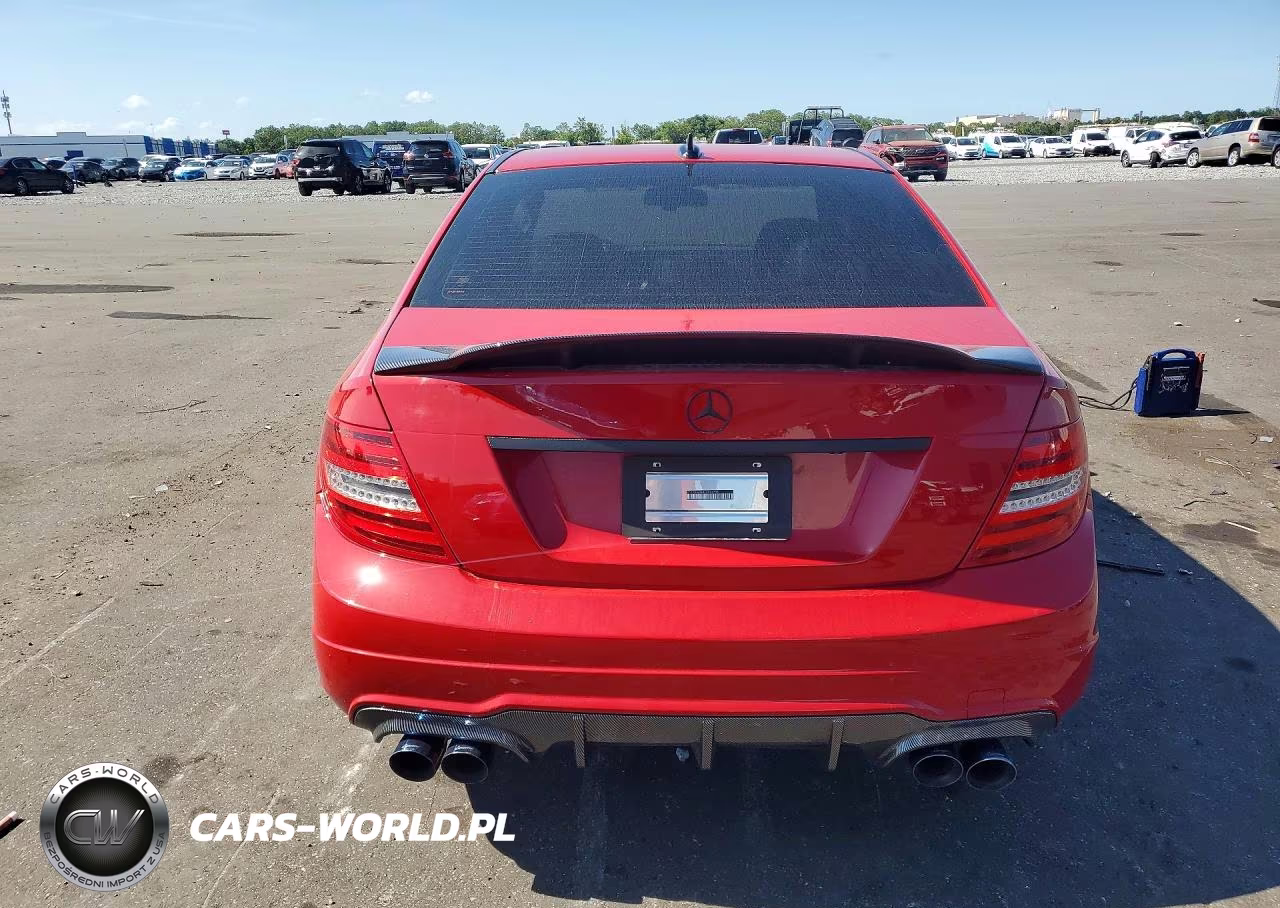2014 Mercedes-Benz C 300 4Matic VIN:WDDGF8AB4EA943706 - 6