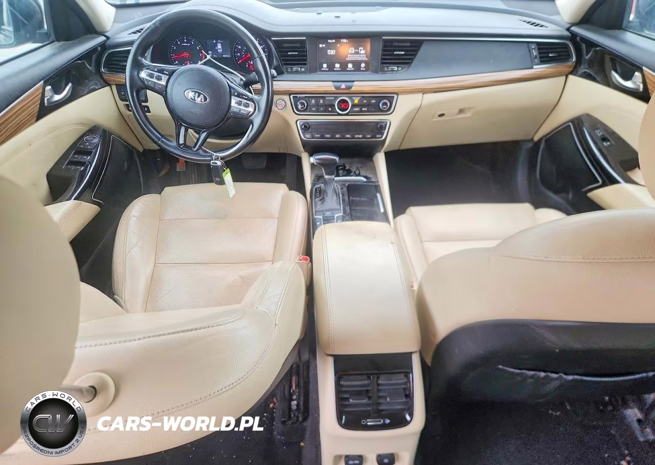 2018 Kia Cadenza Premium VIN:KNALB4J19J5120449 - 8