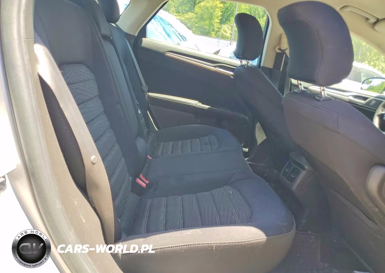 2016 Ford Fusion Se VIN:3FA6P0H75GR345712 - 10