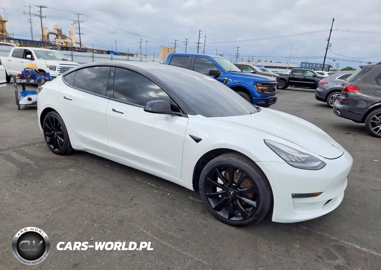 2019 Tesla Model 3 VIN:5YJ3E1EB6KF421904 - 4