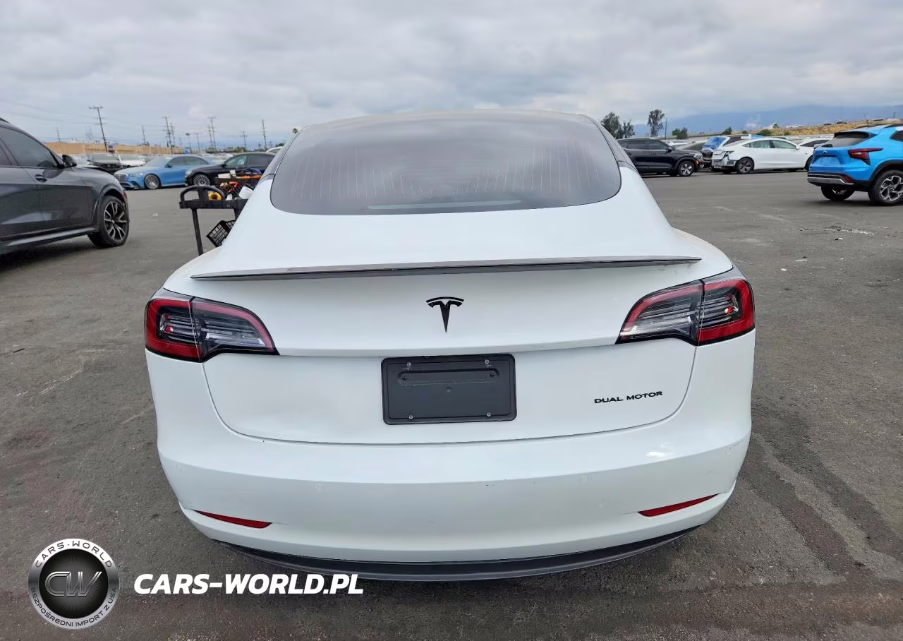 2019 Tesla Model 3 VIN:5YJ3E1EB6KF421904 - 6