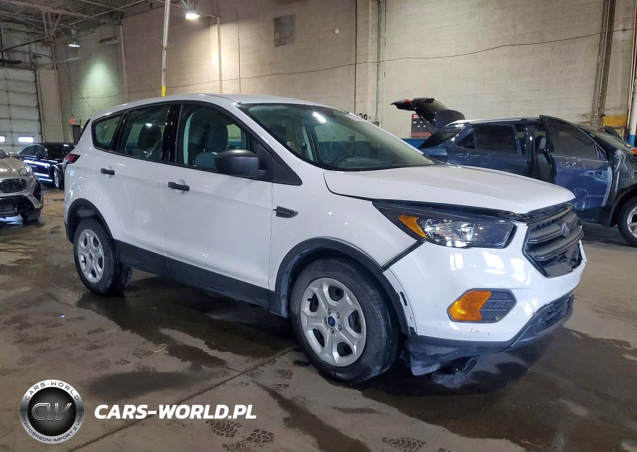 2018 Ford Escape S VIN:1FMCU0F77JUC79653 - 4