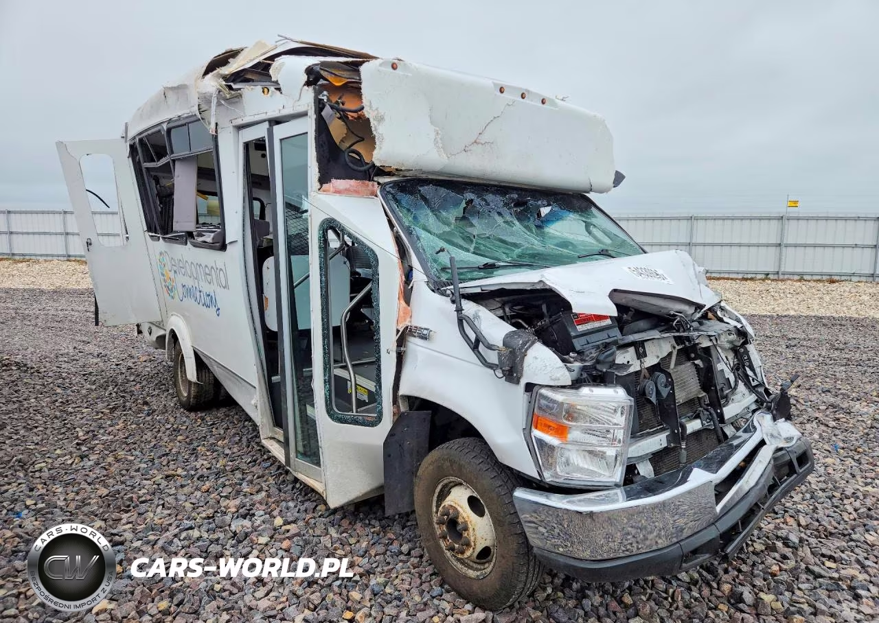 2019 Ford Econoline E350 Super Duty Cutaway Van VIN:1FDEE3FS7KDC00964 - 4