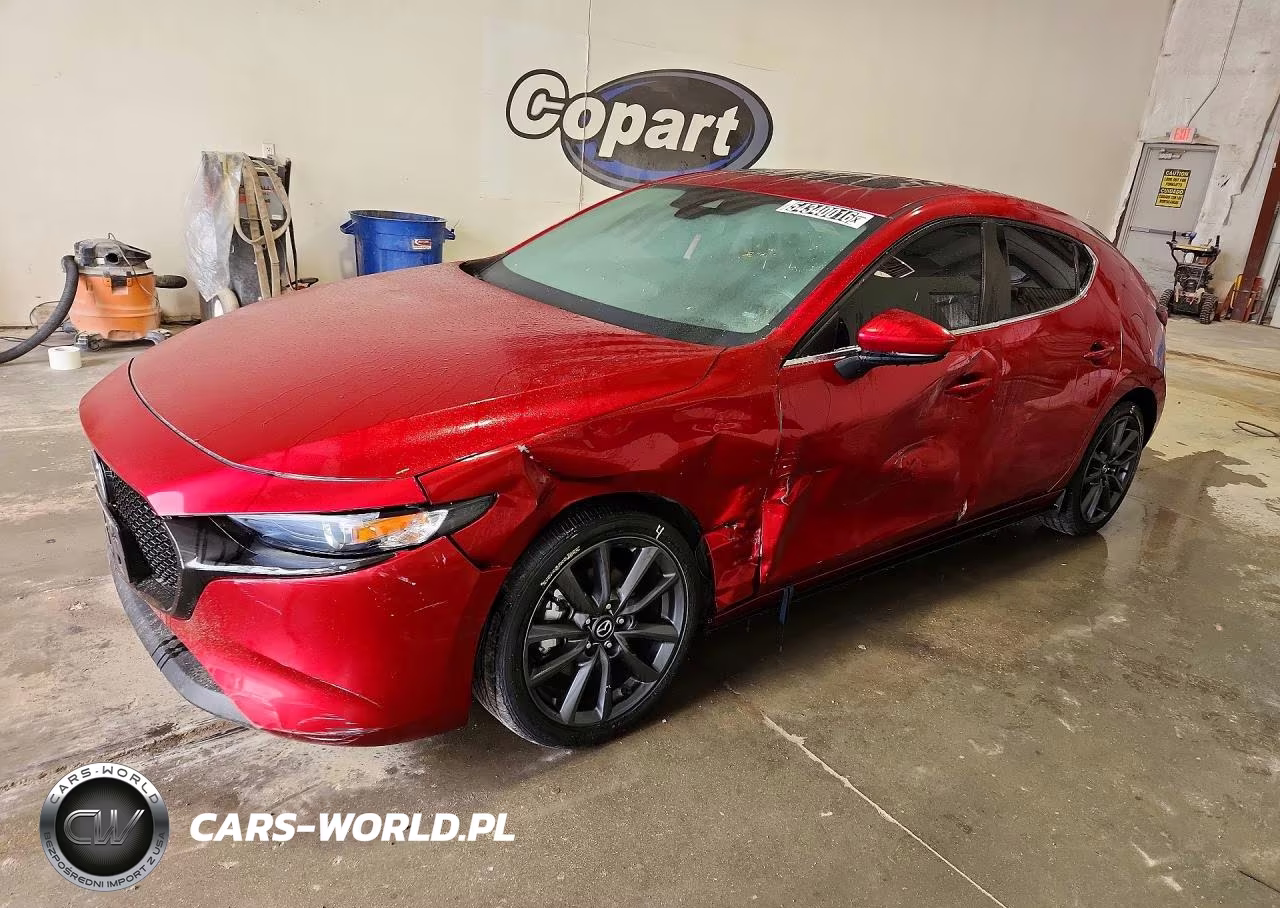 2022 Mazda 3 Preferred – zdjęcie 1 z 12