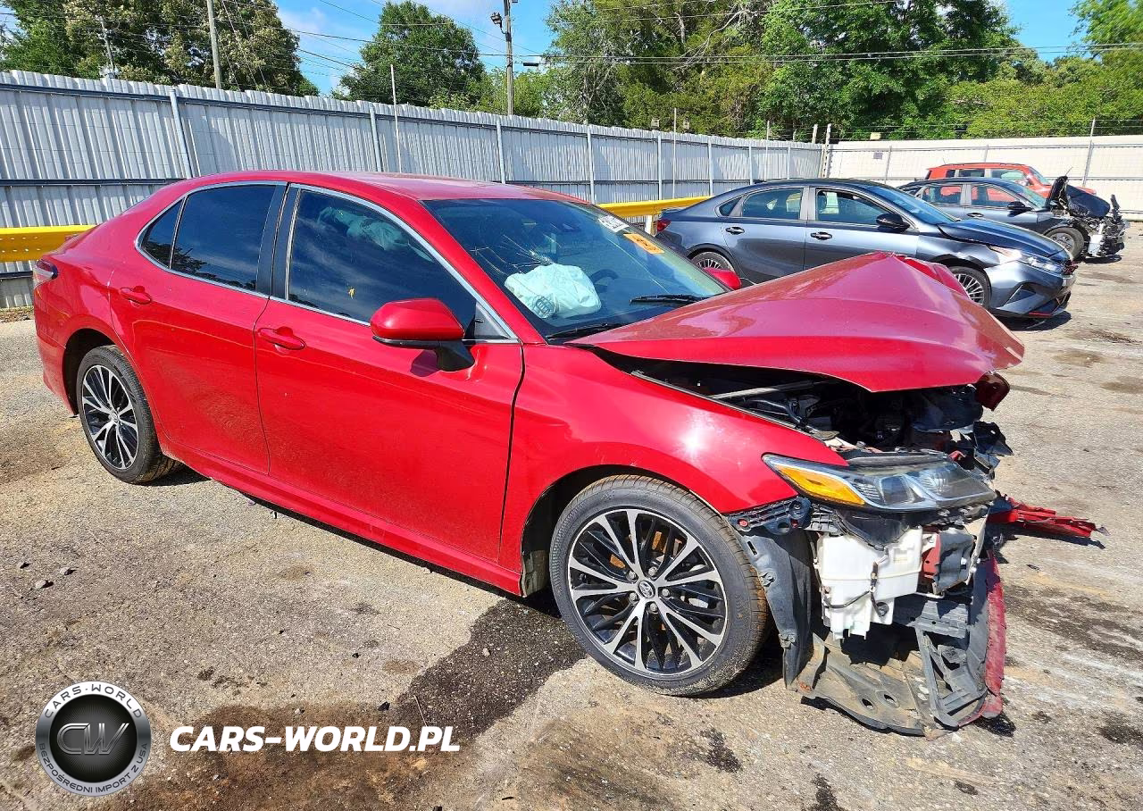 2020 Toyota Camry Se VIN:4T1G11AK3LU342438 - 4