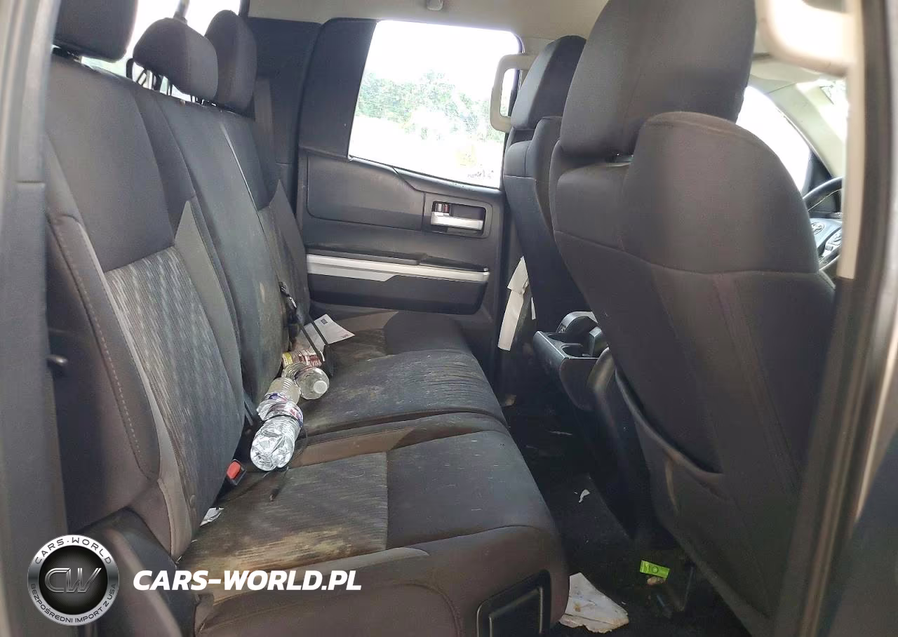 2018 Toyota Tundra Sr5 VIN:5TFRY5F18JX242136 - 10