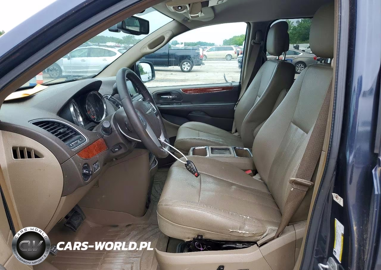 2014 Chrysler Town & Country Touring L VIN:2C4RC1CG6ER112912 - 7