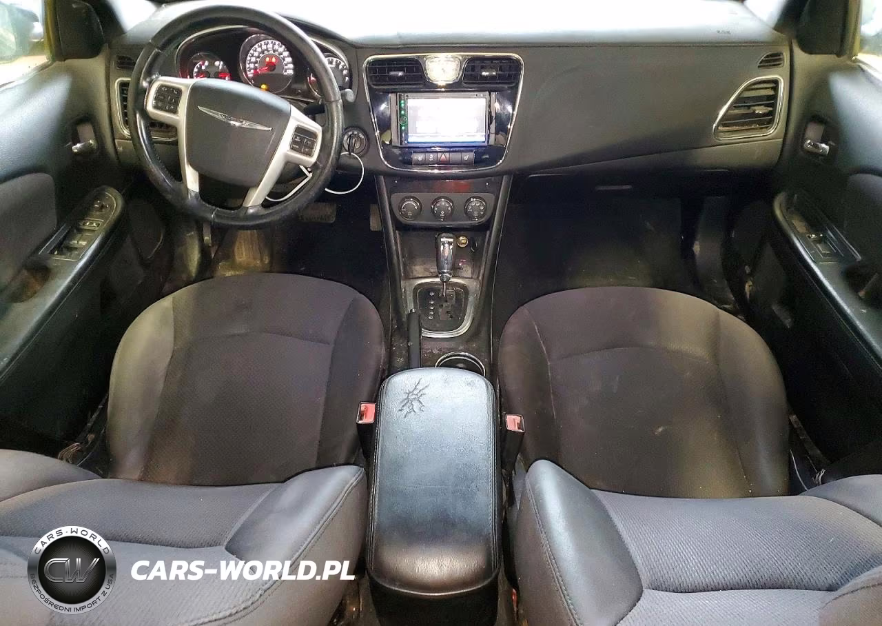 2014 Chrysler 200 Touring VIN:1C3CCBBBXEN119493 - 8