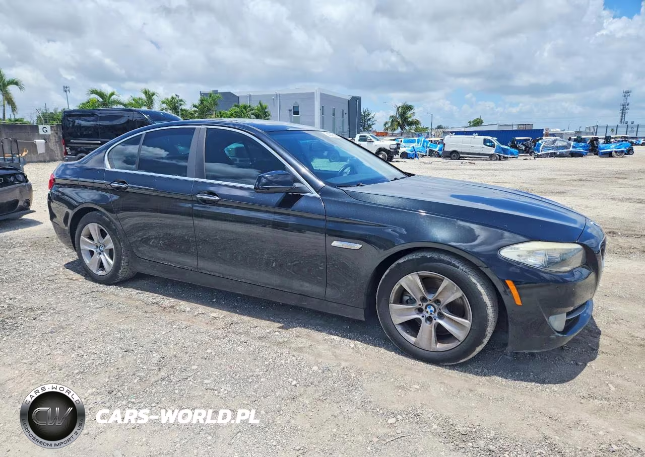 2013 BMW 528 I VIN:WBAXG5C5XDD229831 - 4
