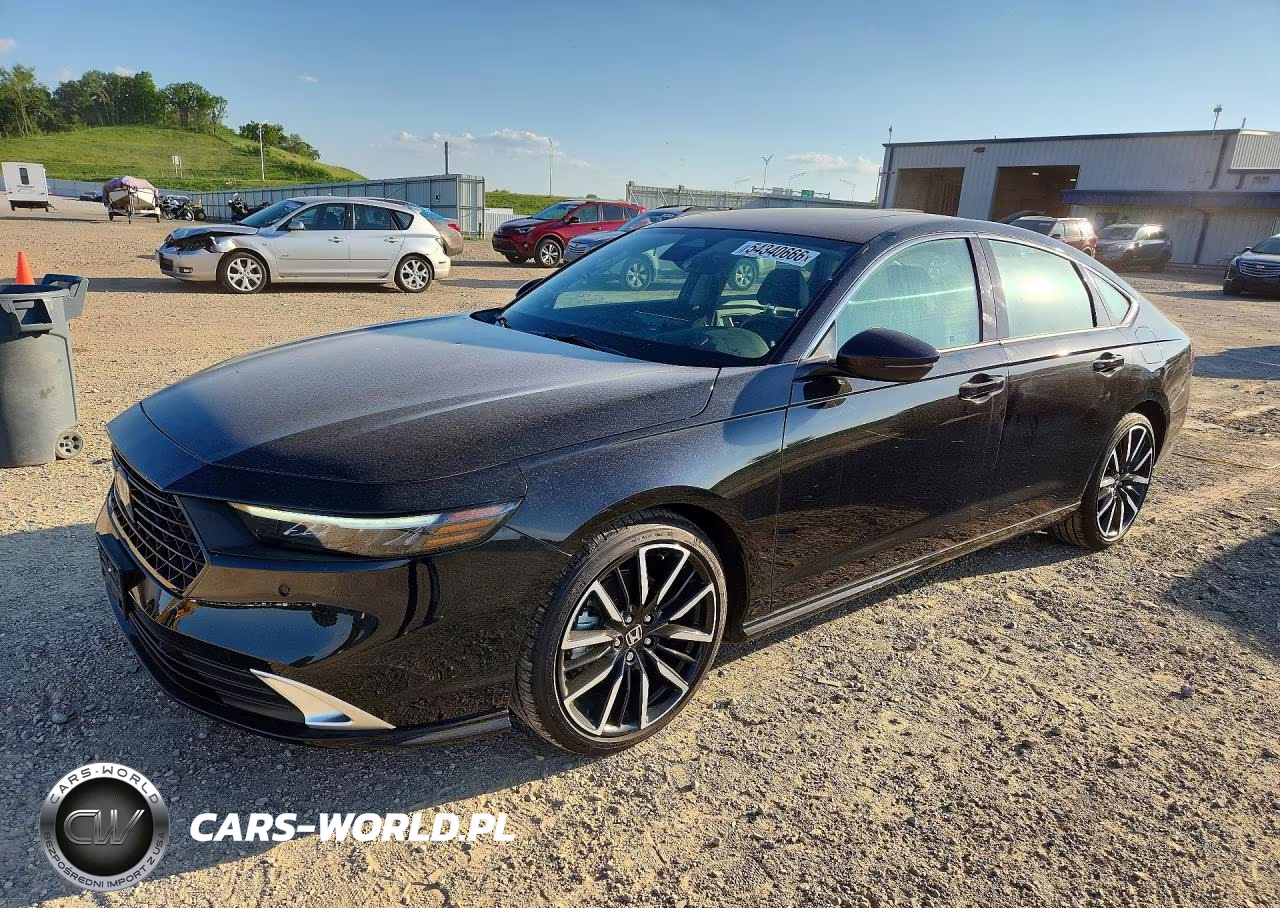2025 Honda Accord Touring Hybrid – zdjęcie 1 z 13