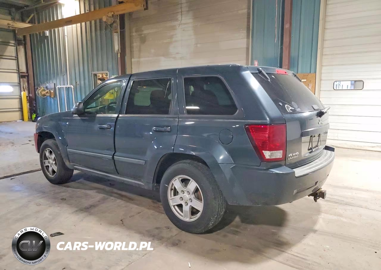 2007 Jeep Grand Cherokee Laredo VIN:1J8GR48K67C614117 - 2