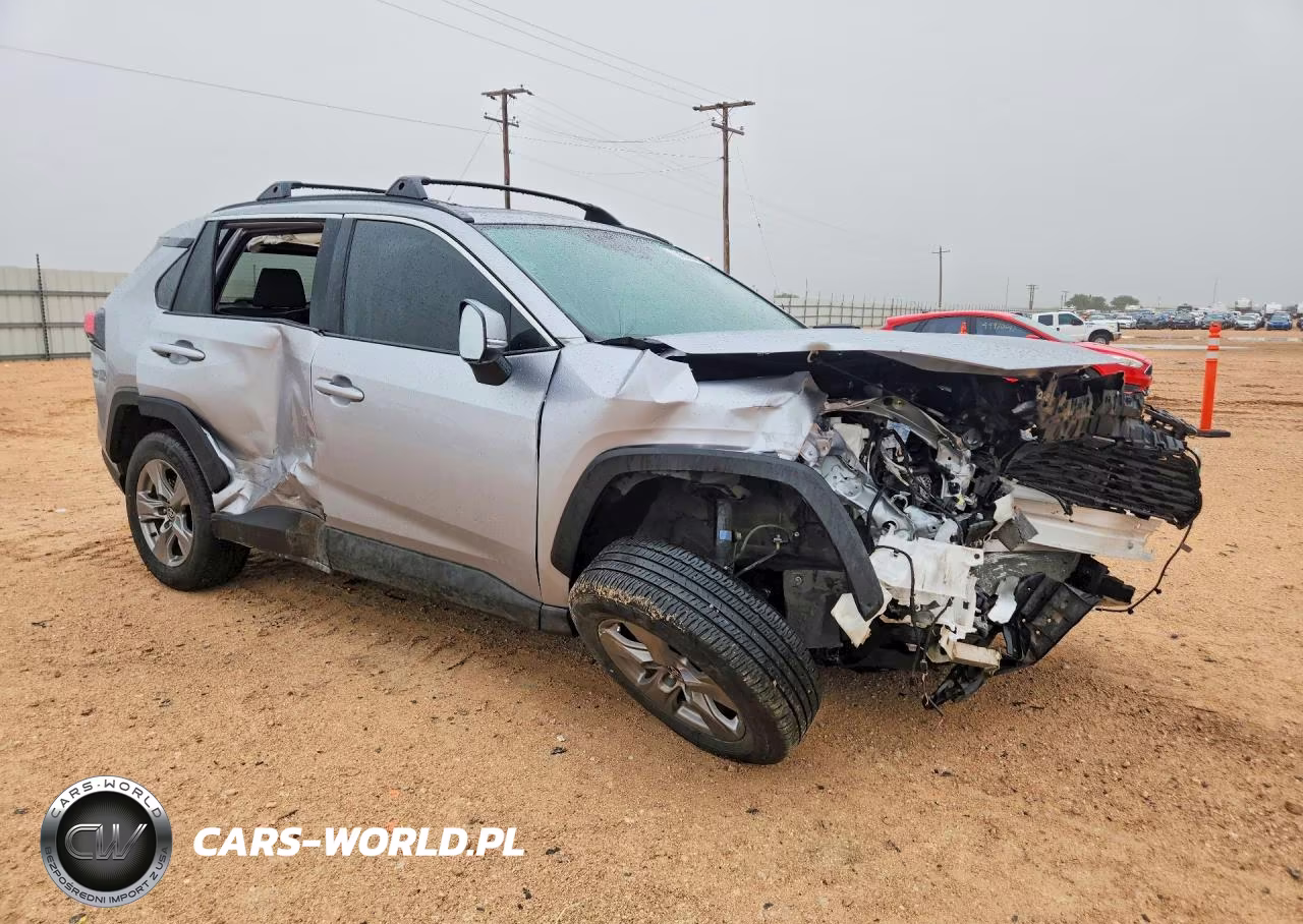 2024 Toyota Rav4 Xle VIN:2T3P1RFV0RC443570 - 4