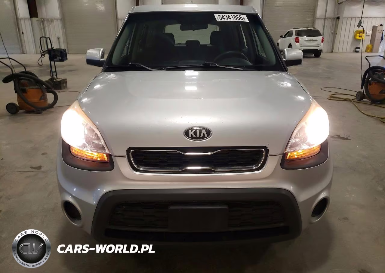 2013 Kia Soul Base VIN:KNDJT2A58D7765052 - 5