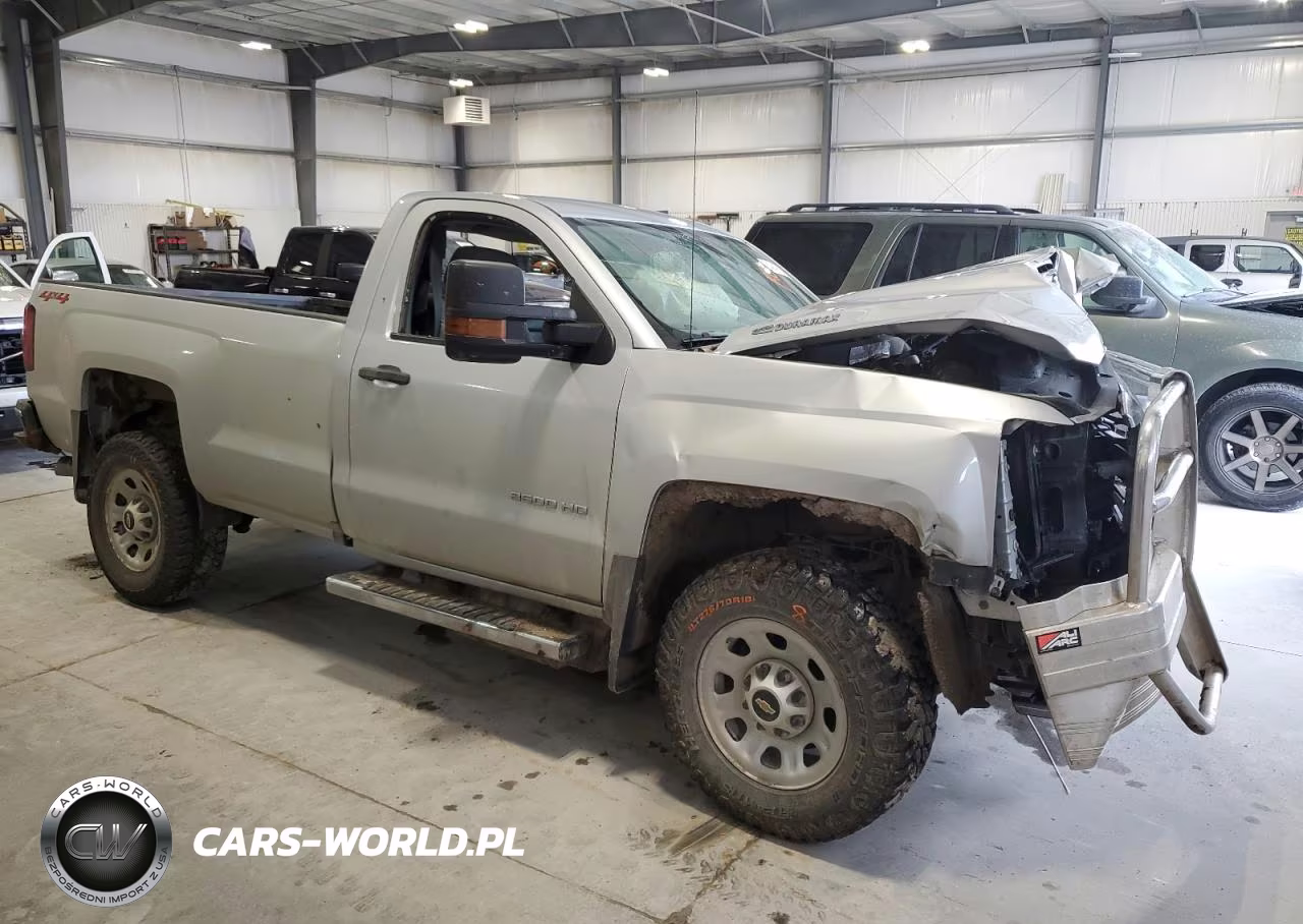 2018 Chevrolet Silverado K3500 VIN:1GC3KYCY6JZ299062 - 4