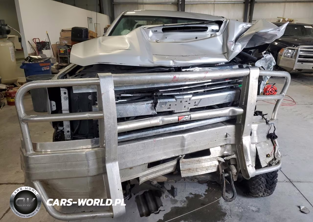 2018 Chevrolet Silverado K3500 VIN:1GC3KYCY6JZ299062 - 5