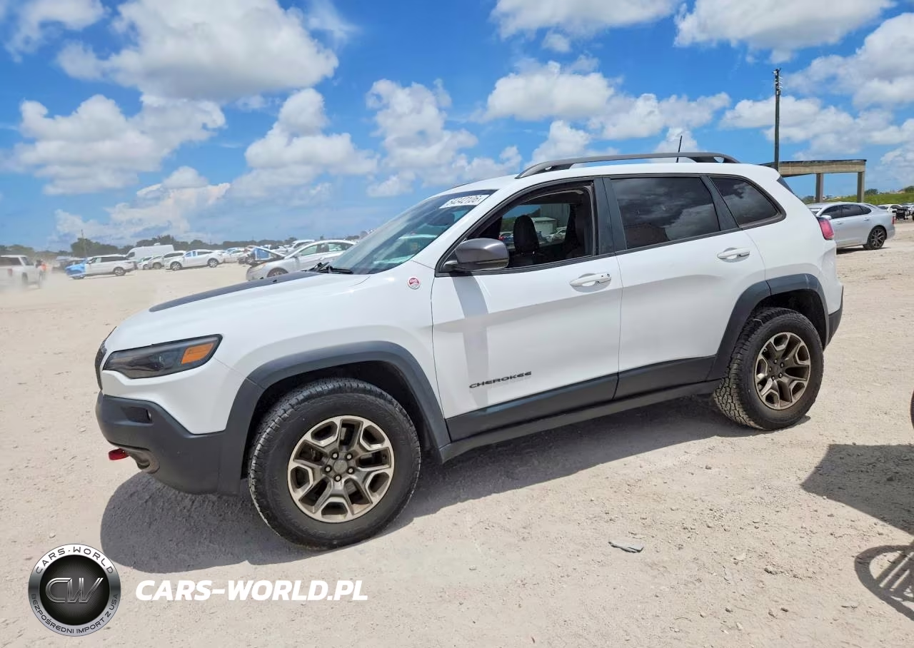 2020 Jeep Cherokee Trailhawk