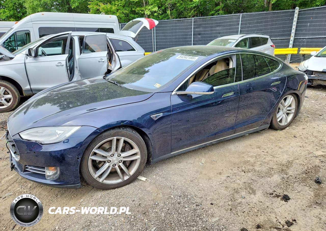 2015 Tesla Model S 85D