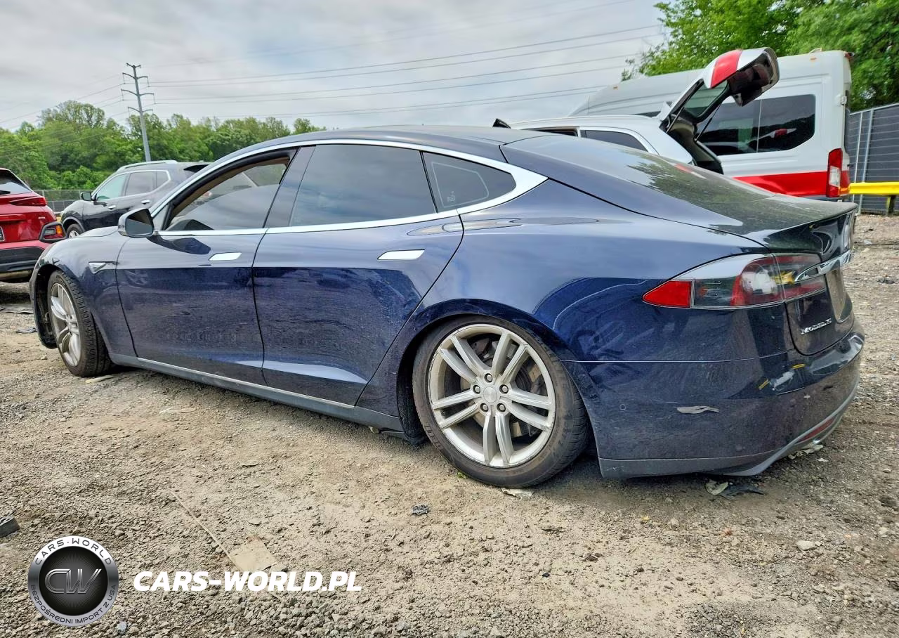 2015 Tesla Model S 85D VIN:5YJSA1H22FFP74892 - 2