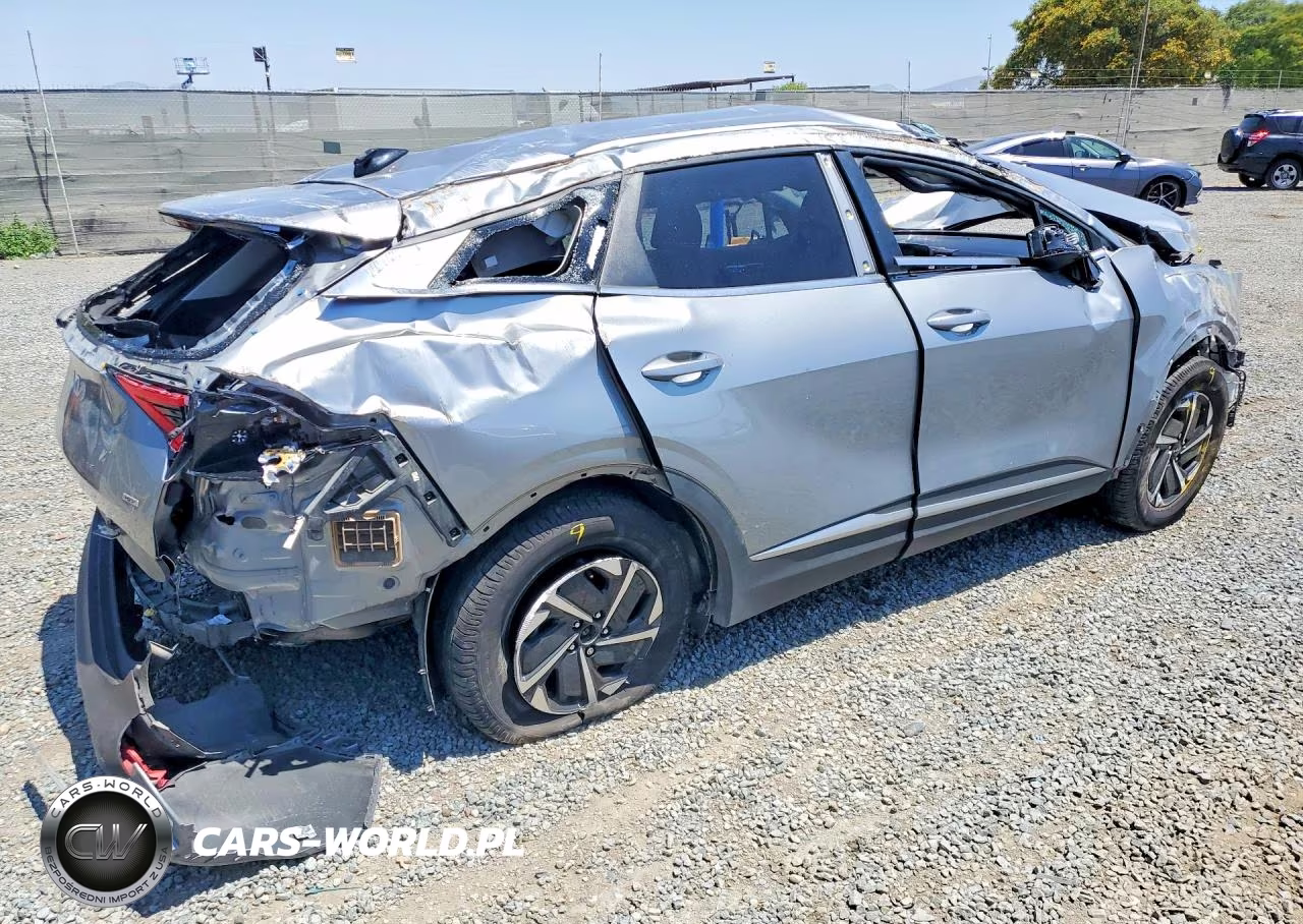 2023 Kia Sportage Lx VIN:KNDPUCAG6P7059376 - 3