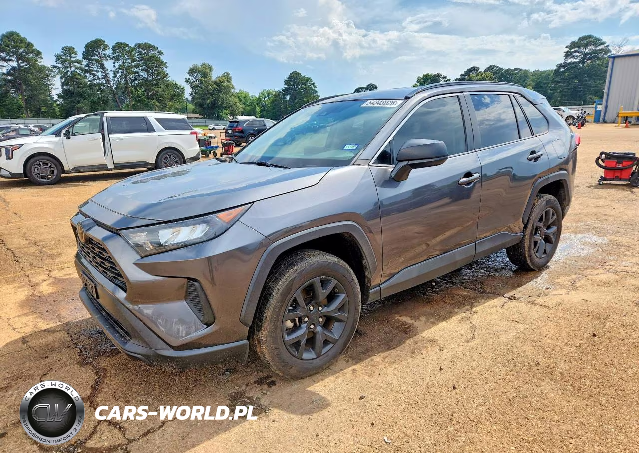 2021 Toyota Rav4 Le – zdjęcie 1 z 12