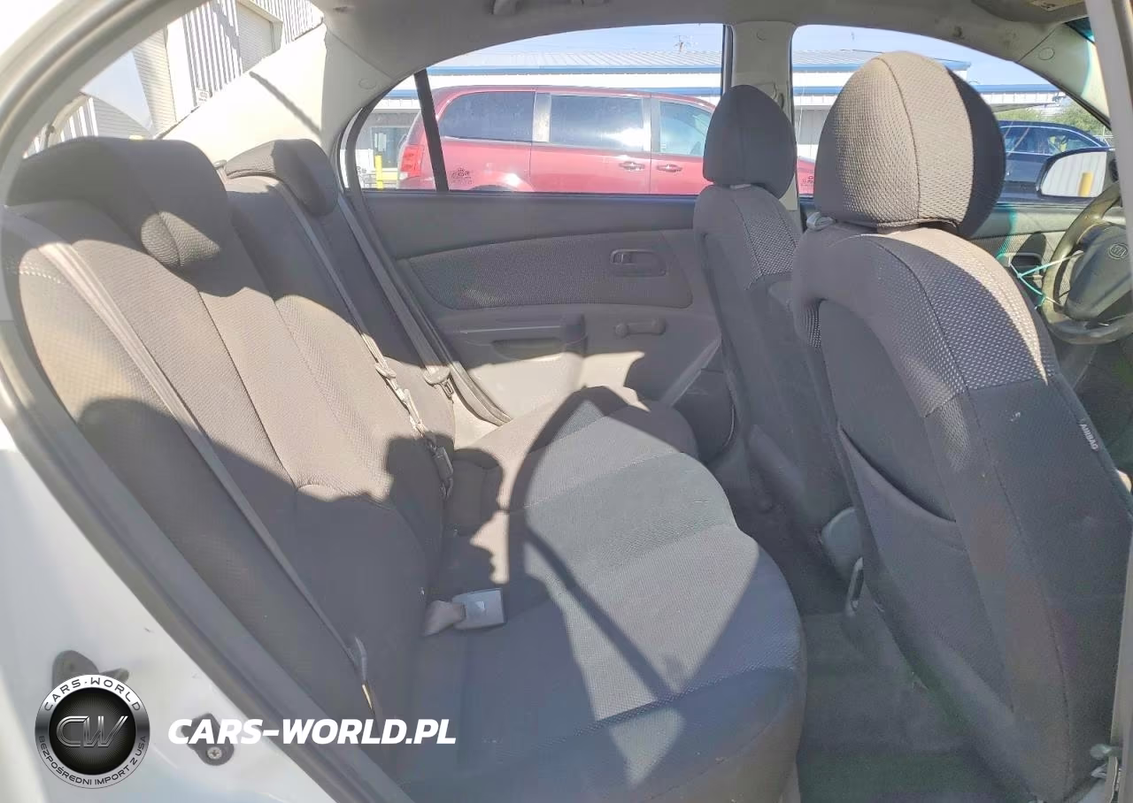 2006 Kia Rio Base VIN:KNADE123766045889 - 10