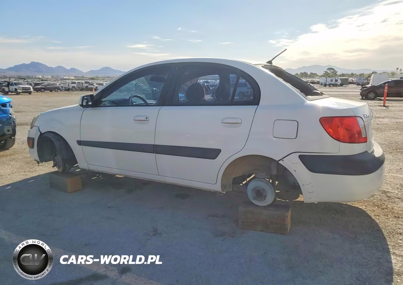 2006 Kia Rio Base VIN:KNADE123766045889 - 2