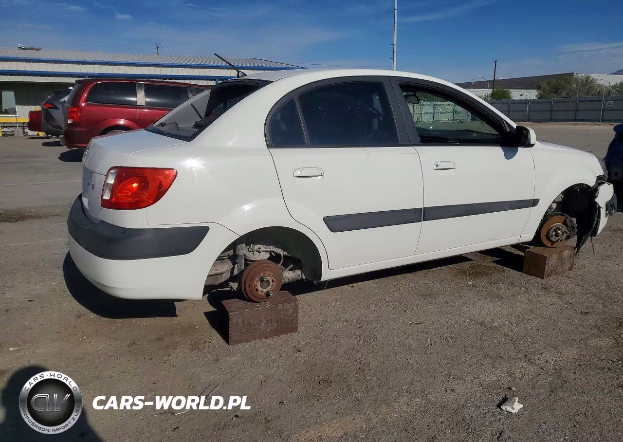 2006 Kia Rio Base VIN:KNADE123766045889 - 3