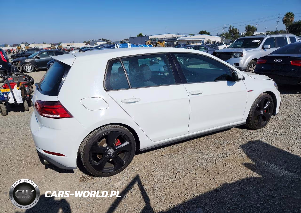 2018 Volkswagen Gti S VIN:3VW447AU2JM292732 - 3