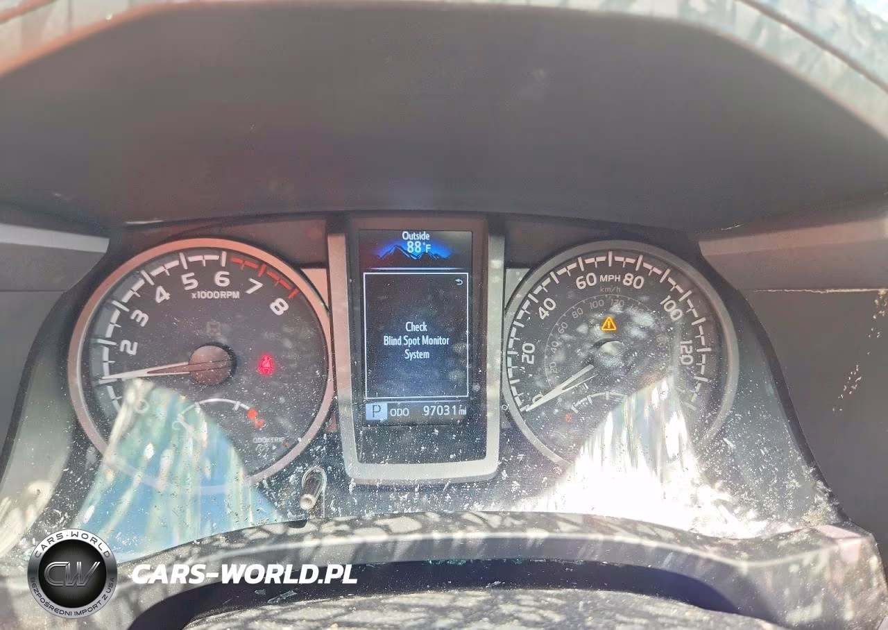 2023 Toyota Tacoma Trd Off-Road VIN:3TMCZ5AN8PM588084 - 9