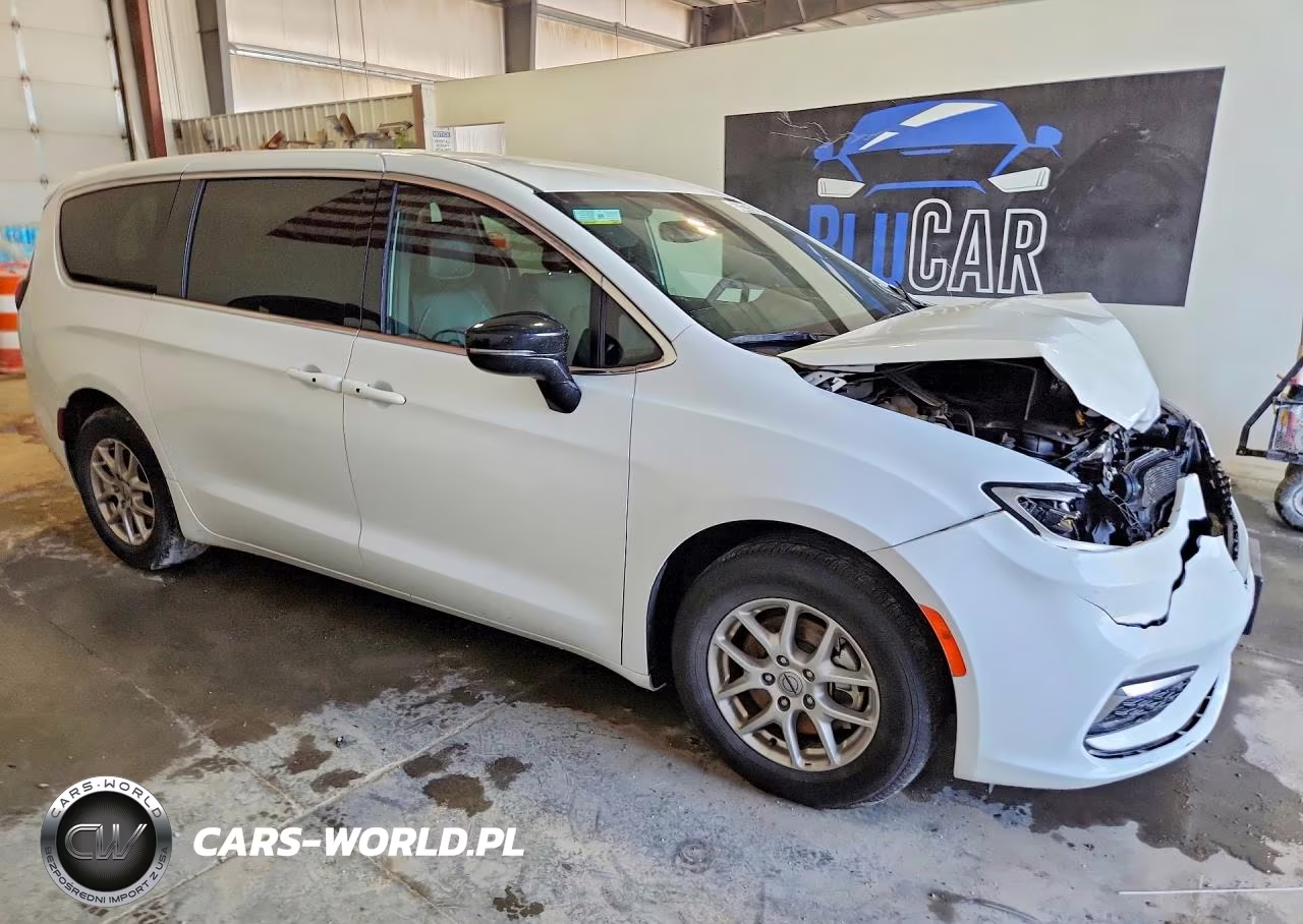2025 Chrysler Pacifica Select VIN:2C4RC1BG7SR514807 - 4