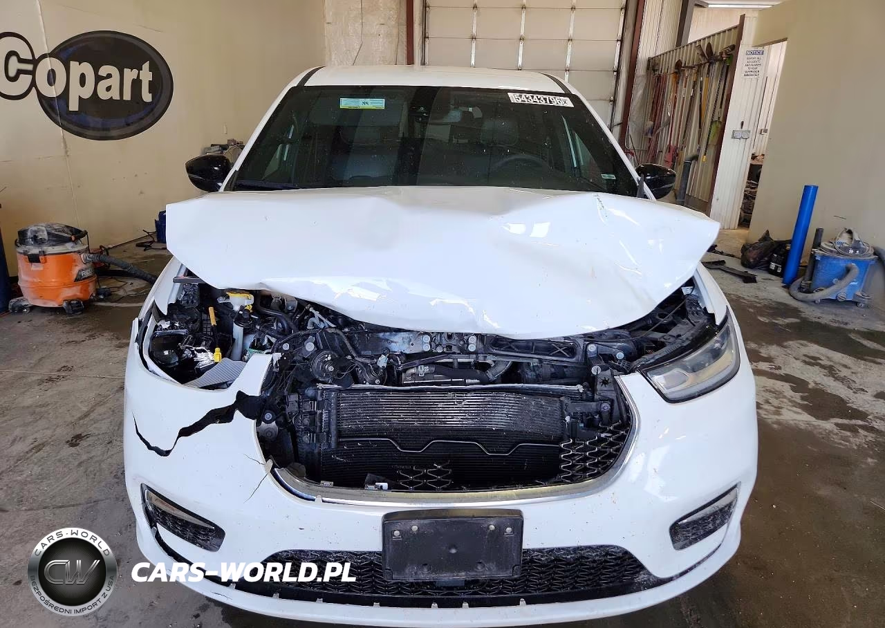 2025 Chrysler Pacifica Select VIN:2C4RC1BG7SR514807 - 5
