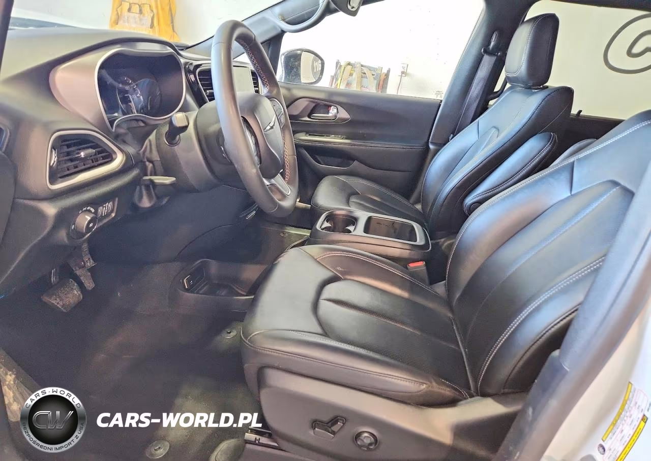 2025 Chrysler Pacifica Select VIN:2C4RC1BG7SR514807 - 7