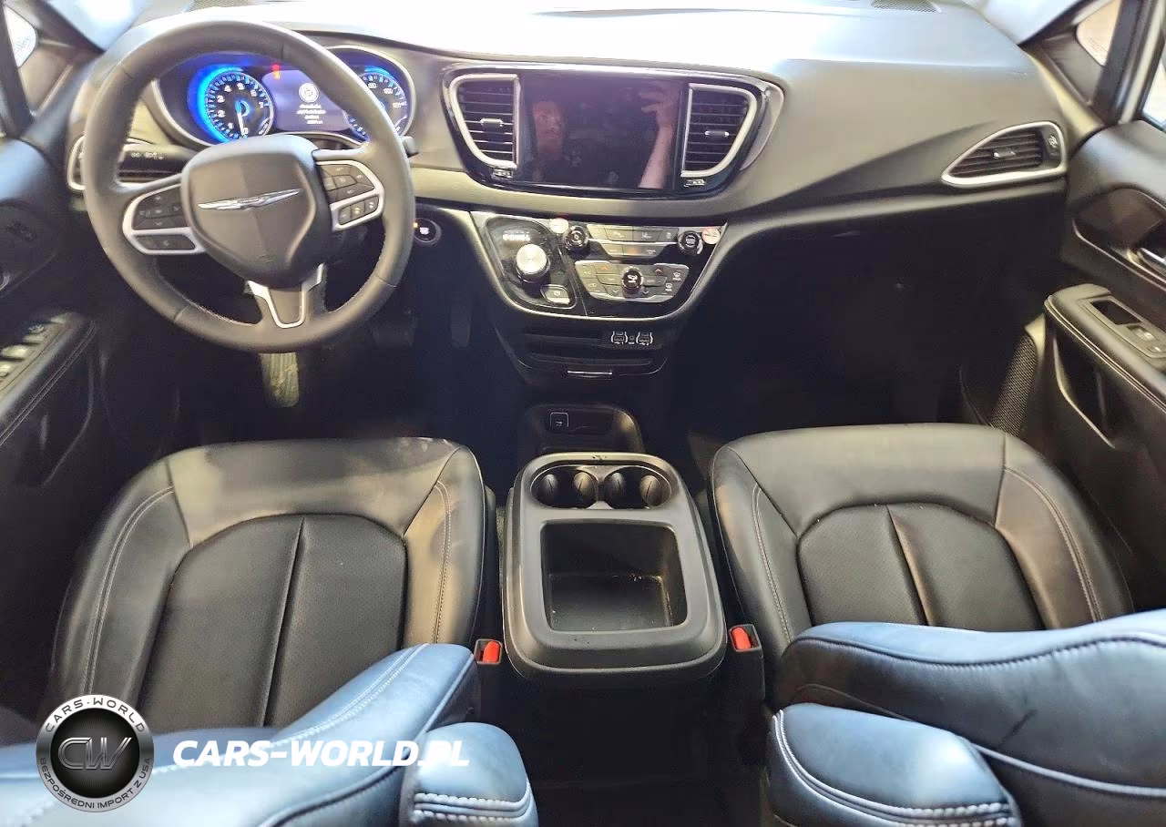 2025 Chrysler Pacifica Select VIN:2C4RC1BG7SR514807 - 8