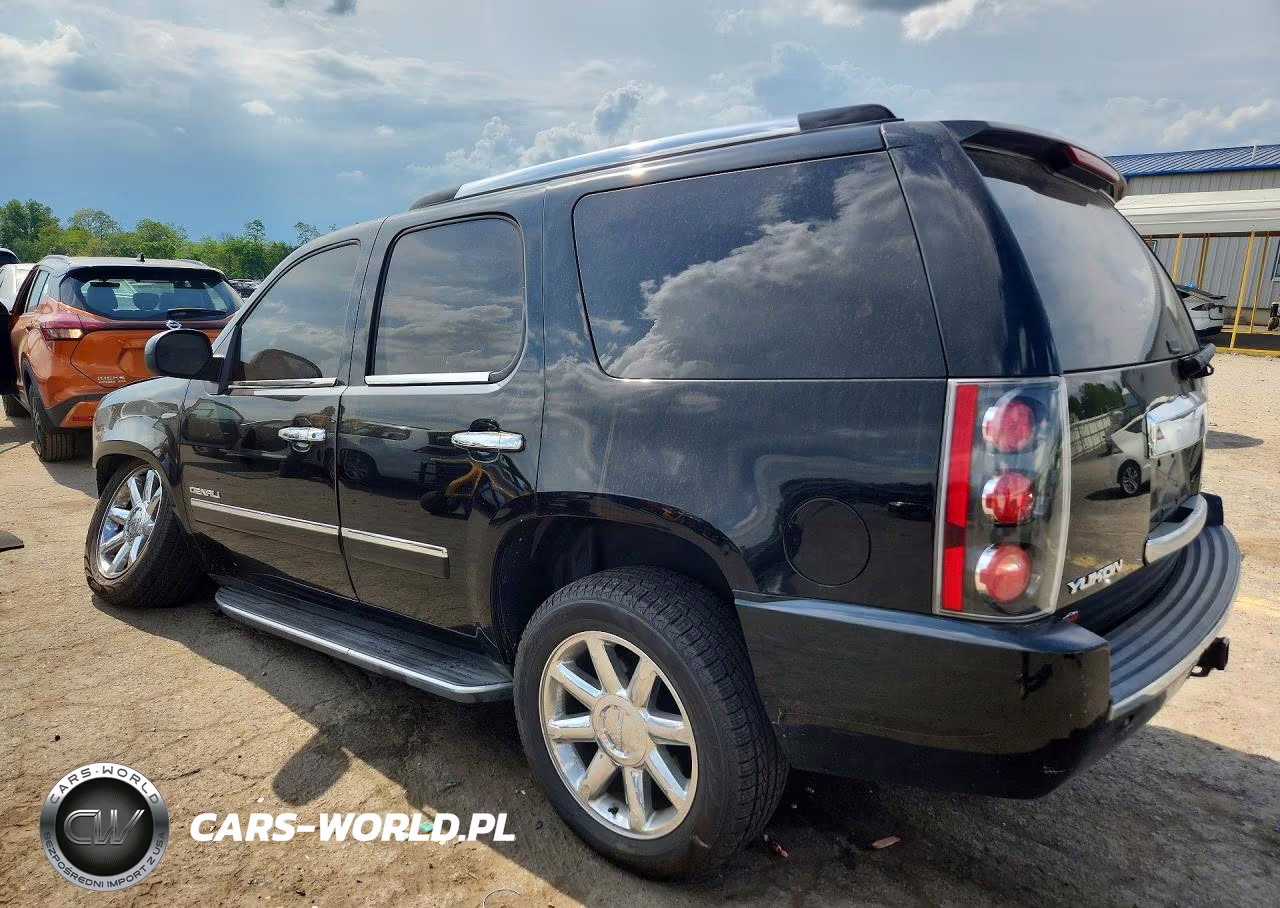2010 GMC Yukon Denali VIN:1GKUKEEF1AR239581 - 2