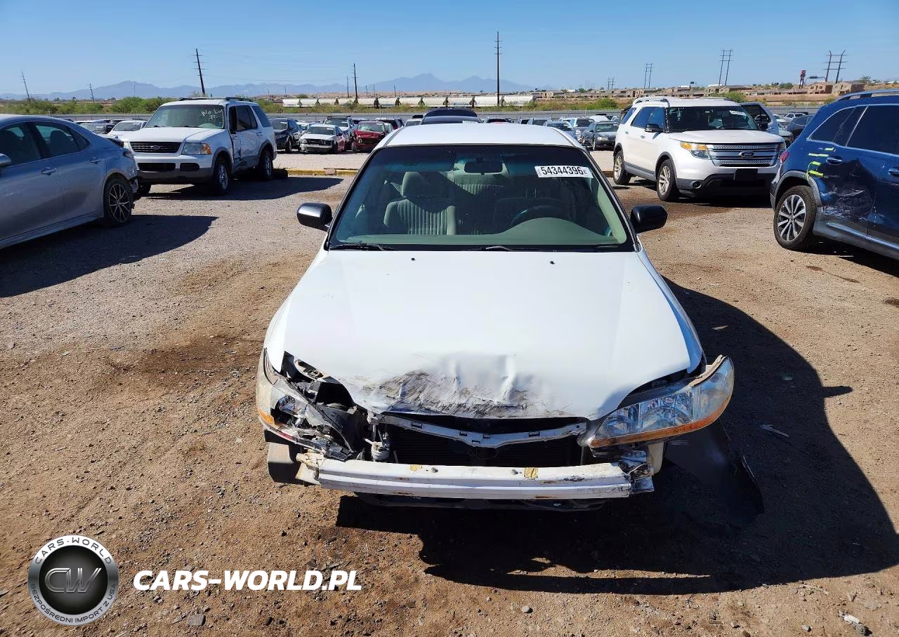1998 Honda Accord Dx VIN:1HGCF8641WA175432 - 5