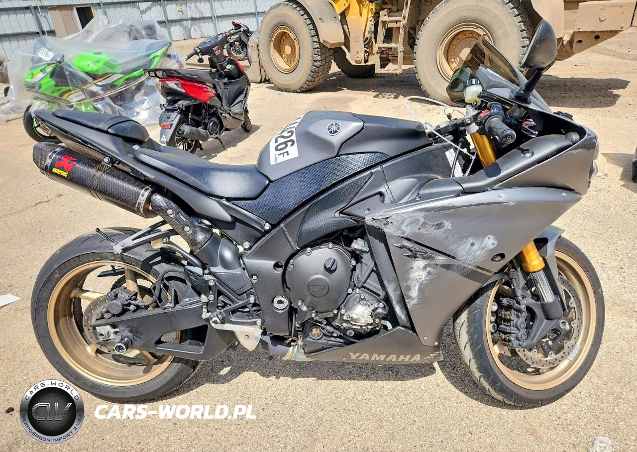 2014 Yamaha Yzfr1