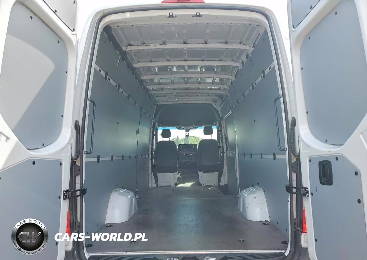 2025 Mercedes-Benz Sprinter 2500 VIN:W1Y4KCHY8ST223990 - 10