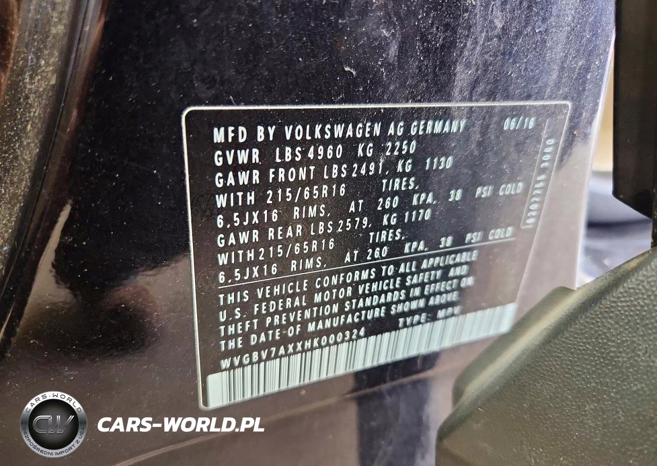 2017 Volkswagen Tiguan S VIN:WVGBV7AXXHK000324 - 13